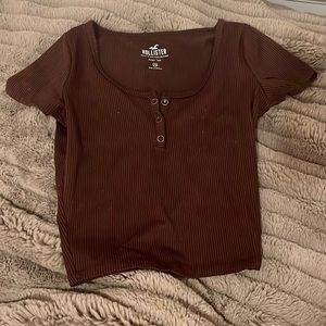 hollister baby tee crop top